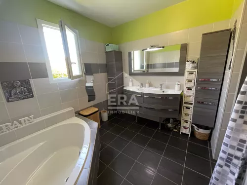 Photo 4 bien ref2952